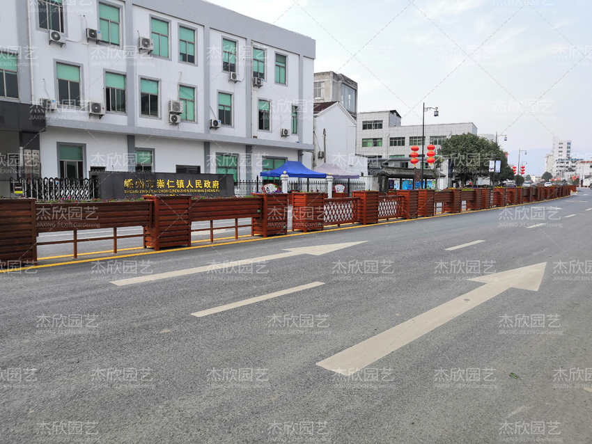 道路花箱护栏尺寸多少？选什么颜色好看？