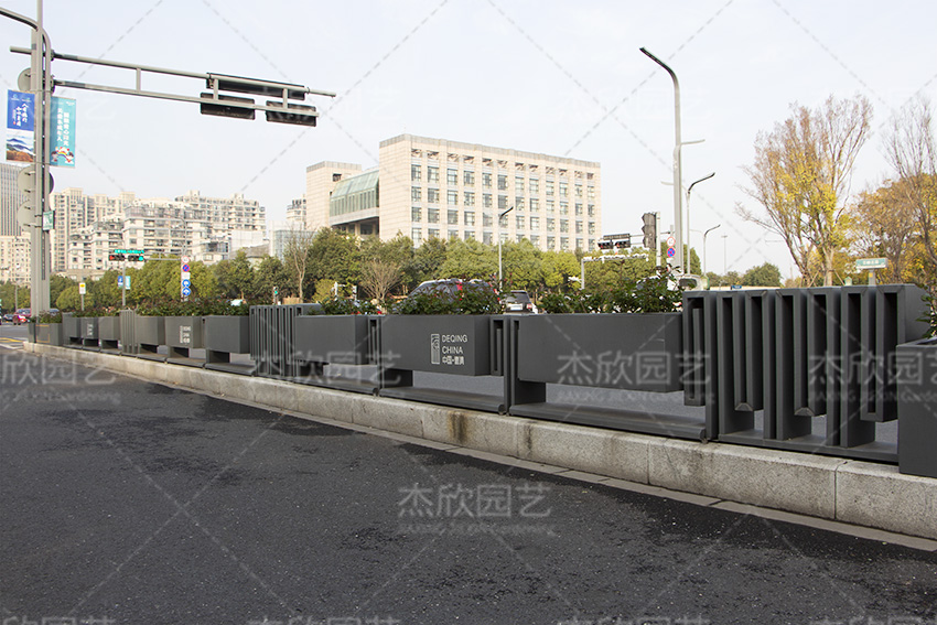 隔离带花箱在今年有哪些亮点？